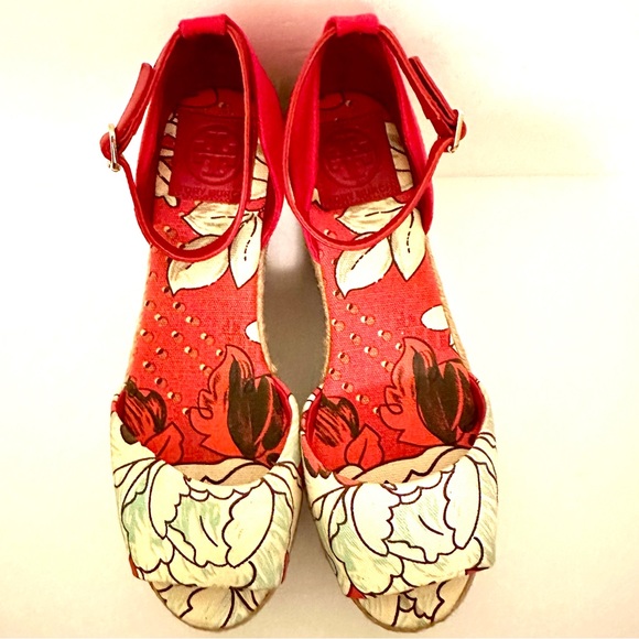 Tory Burch Red and White Espadrilles - Picture 6 of 10
